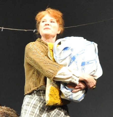 als Marthe Rull in DER ZERBROCHENE KRUG 2012